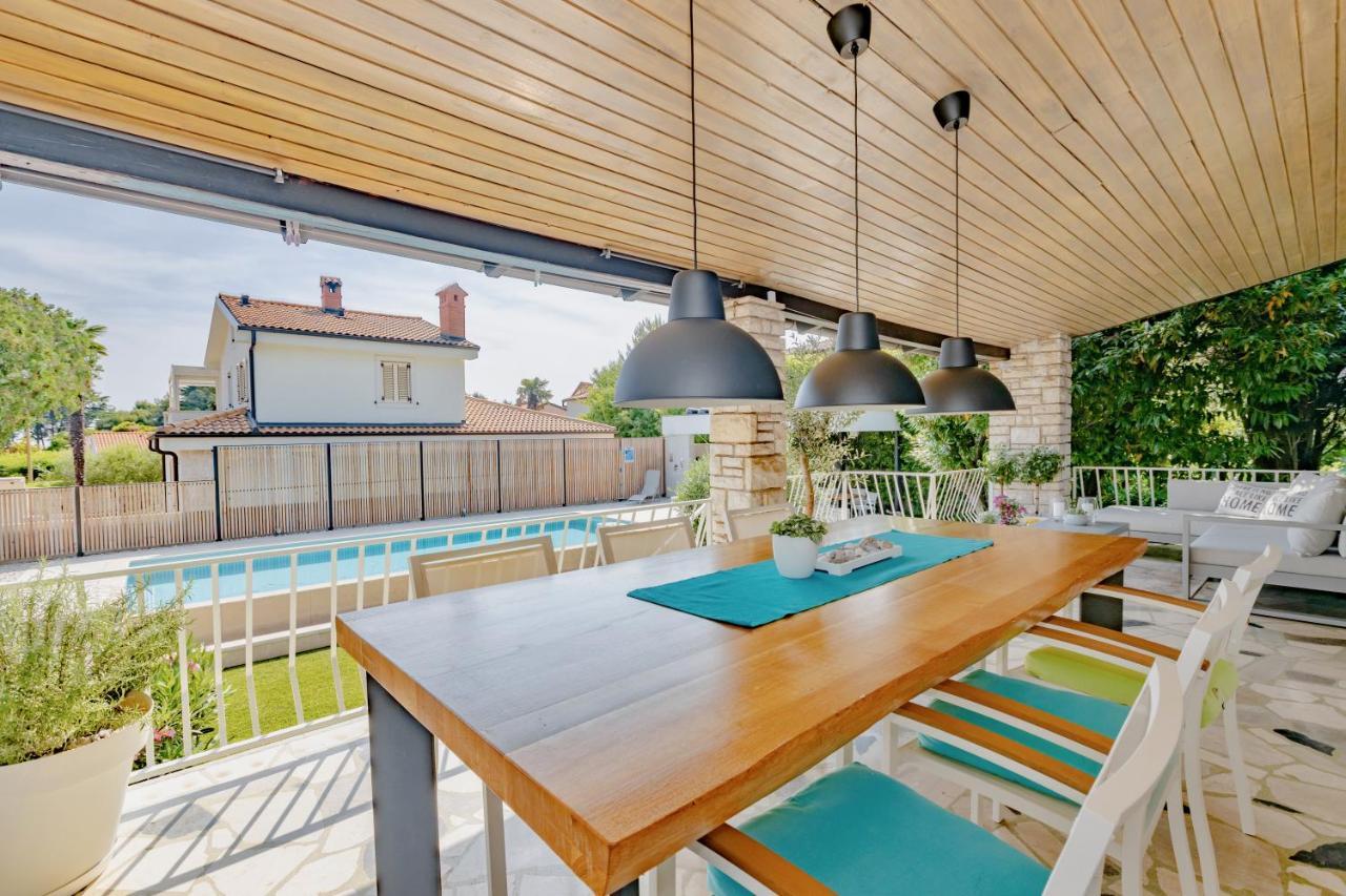 Residence Pecek Novigrad  Ngoại thất bức ảnh