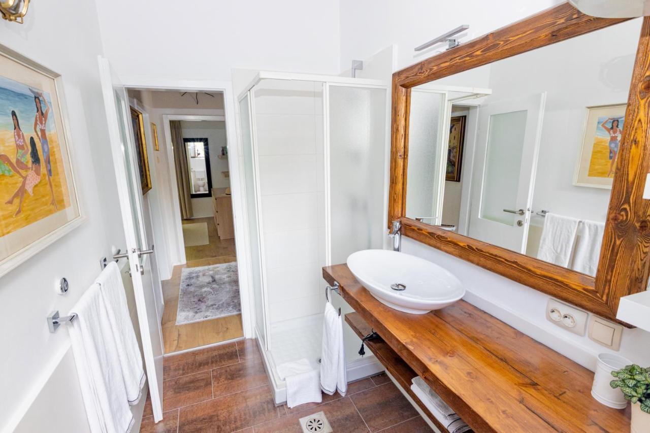 Residence Pecek Novigrad  Ngoại thất bức ảnh